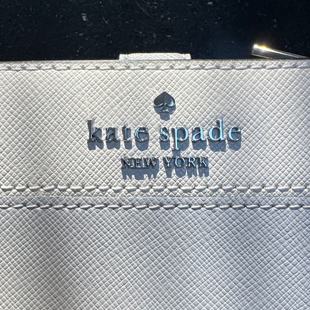 Kate Spade Wallet - Picture 2 of 7